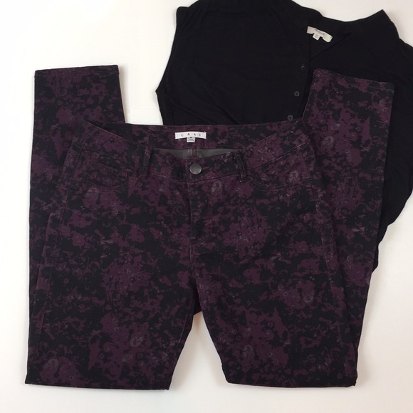 CAbi Denim - CAbi Jeans, Purple/Black/Grey, Slim leg, Size 8 CAbi Denim - CAbi Jeans, Purple/Black/Grey, Slim leg, Size 8